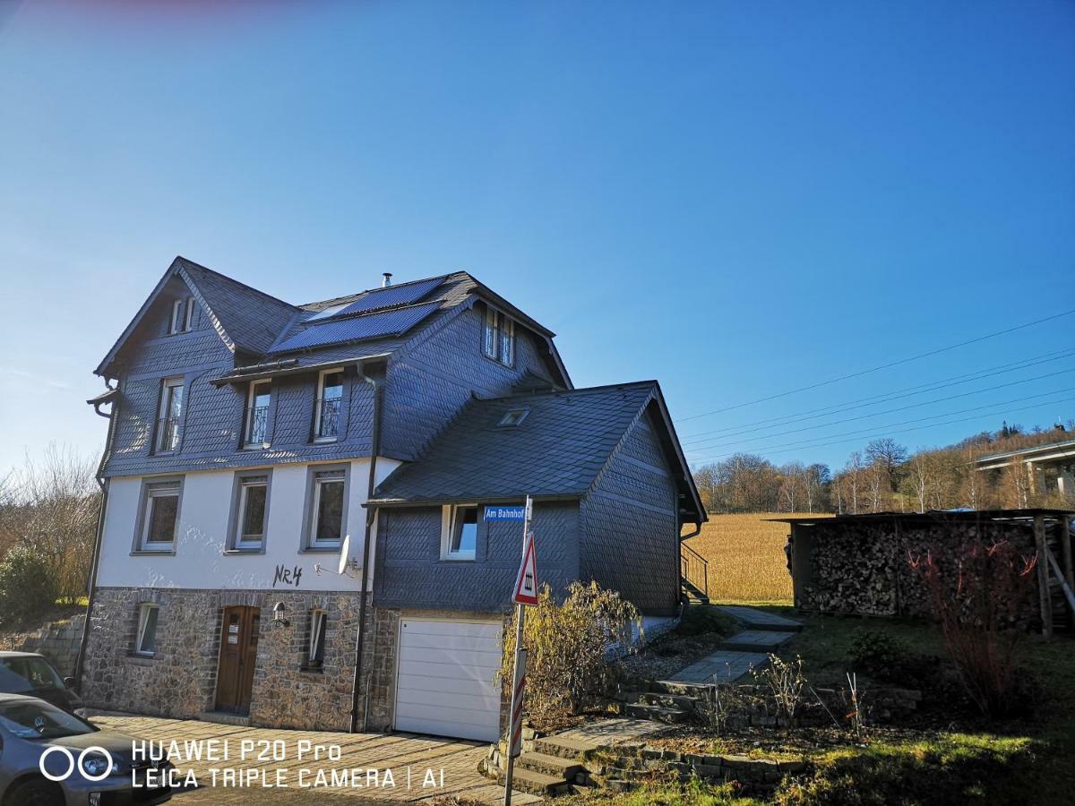 Luxurioese Ferienwohnung Im Herzen Des Sauerlandes Meschede Ngoại thất bức ảnh